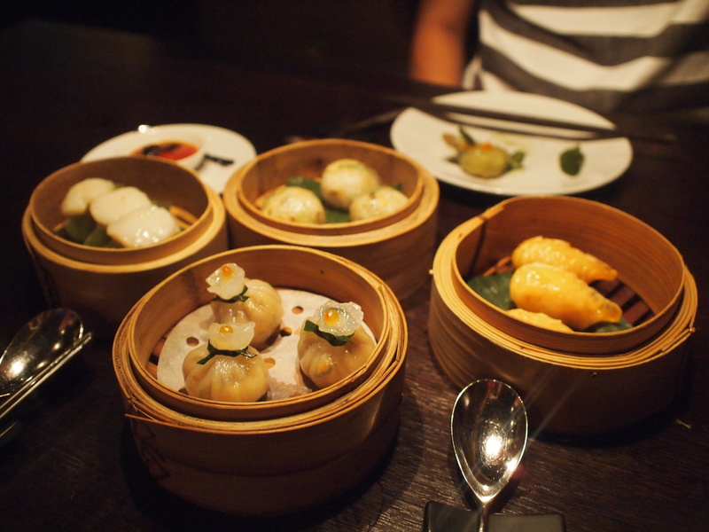 dumpling, healthy eating, steamed, food, wontons, restaurant, buffet, chinese food, chinese dumpling, seafood, focus on foreground, japanese food, bowl