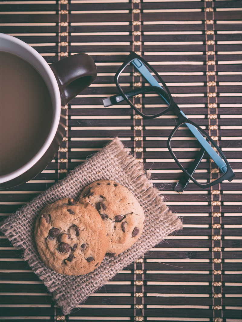 sweet food, freshness, breakfast, table, food, indoors, 1080P, directly above, cookies, food and drink, refreshment, place mat, baked, tea cup, coffee