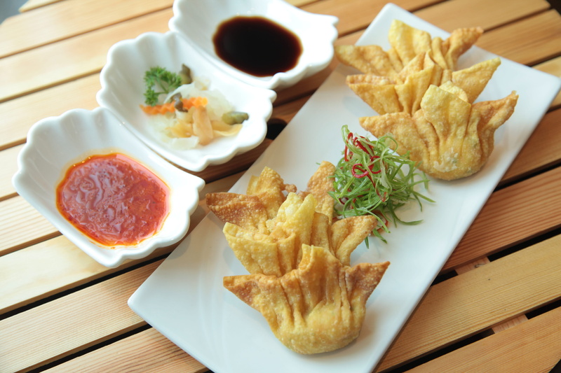 sauce, no people, deep, dip, appetizer, plate, restaurant, cuisine, still life, prepared potato, fast food, condiment, french food, Chinese, indoors, food and drink