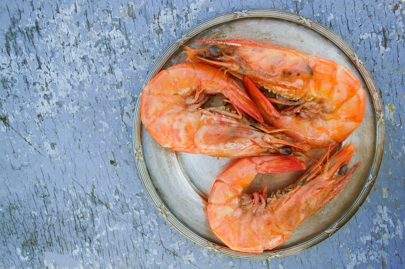 directly above, round, Food, Dish, scampi, cooked, three, luxury, indoors, close-up, 5K, bowl, still life, animal, high angle view, no people, plate, wellbeing