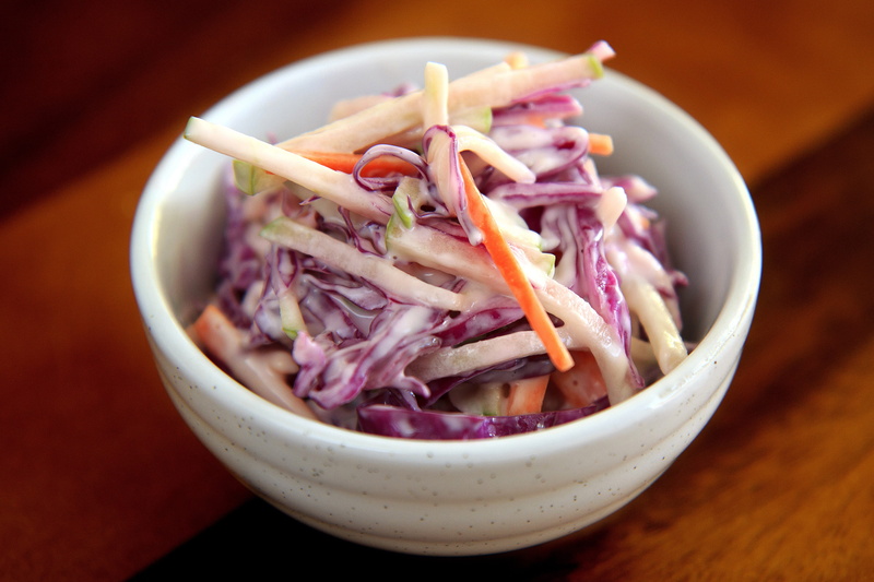 wood - material, spanish onion, studio shot, food, freshness, salad, wellbeing, indoors, coleslaw, vegetarian food, bowl, japanese food, close-up, no people