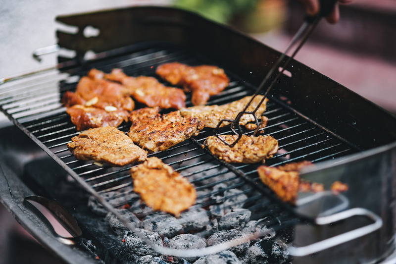 grilling, outdoor, serving tongs, preparation, close-up, no people, freshness, kitchen utensil, summer, gourmet, barbecue Grill, outdoors, burning, meat