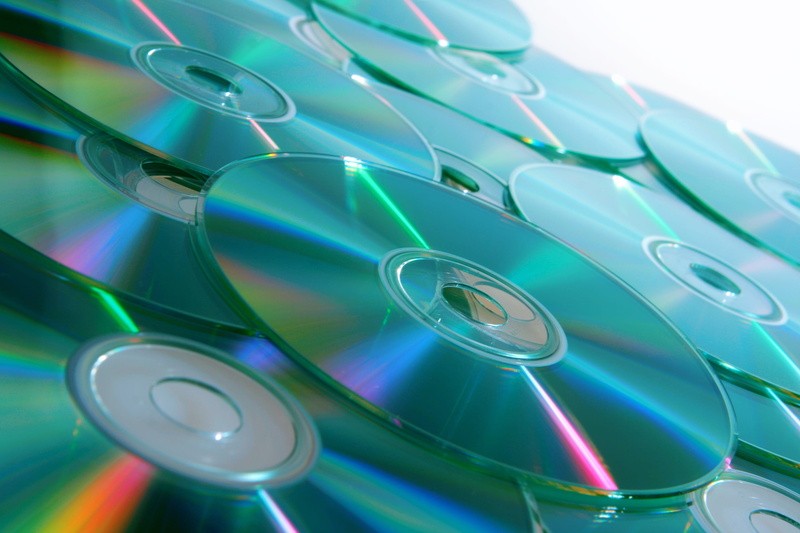 blank, data, abundance, plastic, green color, large group of objects, close-up, no people, white background, group, connection, 2K, high angle view, cd