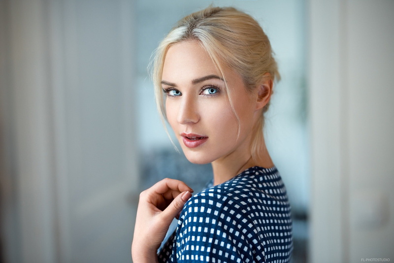 portrait, women, blonde, 1080P, Eva Mikulski, face