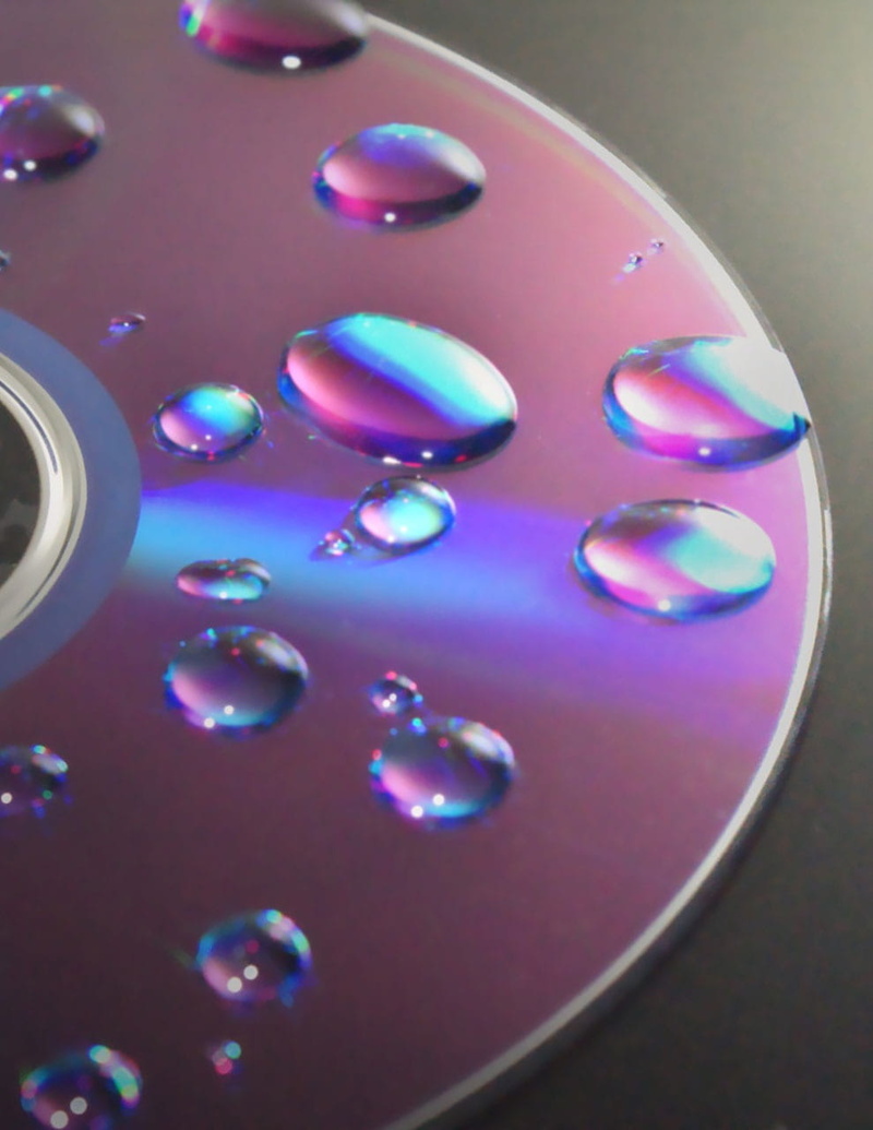 no people, close-up, bubble, 720P, data, Cd, purity, sphere, Disc, purple, liquid, pattern, reflection, Drop, Dvd, circle, shiny, droplets, shape, high angle view