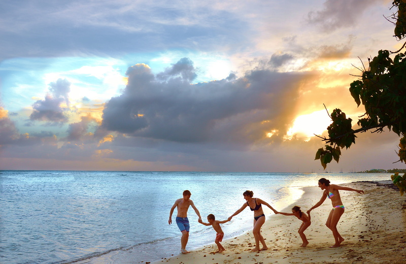 playing, happy, holiday, sand beach, travel, sunset, having fun, family, daytime, men, leisure activity, cloud - sky, horizon, fun, ocean, 4K, outdoors