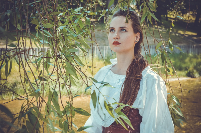 romantic, real people, romantic girl, beautiful girl, hairstyle, branch, 5K, outdoors, plant, 17th century, young women, willow, front view, beauty, fashion