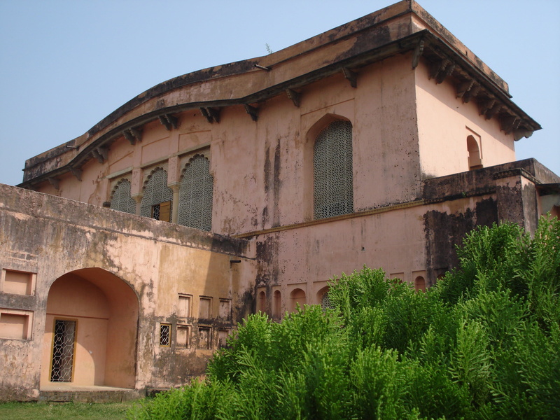 nature, 2K, travel destinations, arch, low angle view, religion, architecture, outdoors, plant, built structure, building exterior, history, lalbagh fort