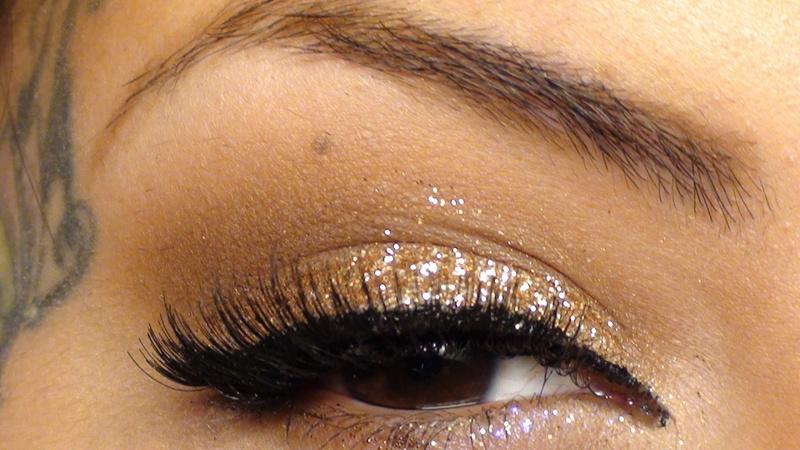 eye, sensory perception, human eye, extreme close-up, adult, beautiful woman, eyelid, glitter  for desktop background, human body part, body part, eyesight