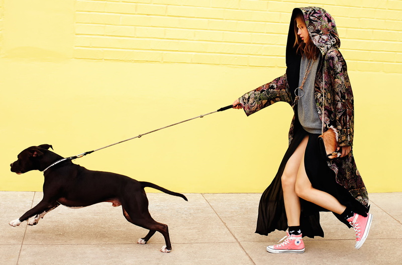 It, women, adult, canine, day, pet owner, lifestyles, domestic animals, mammal, Anais Pulio, one animal, real people, pets, leisure activity, outdoors