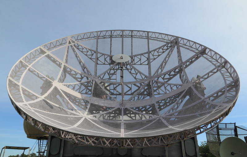 communication, 5K, arts culture and entertainment, radar, dish, low angle view, building exterior, day, circle, global communications, blue, Gatow, shape