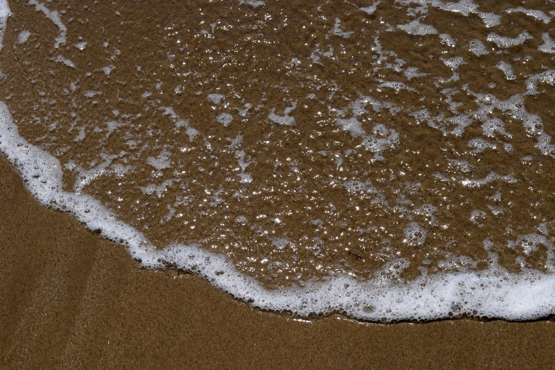 shining, bubbles, sea, high angle view, translucent, no people, nature, wash away, day, sea foam, land, brown, outdoors, waves, transparent, 5K, tranquility