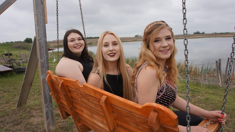 hair, smiling, summer, women, young women, 5K, happiness, pond, reeds, outside, real people, outdoors, leisure activity, grad, lifestyles, nature, saskatchewan