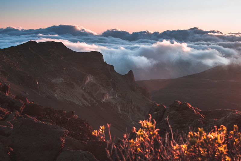 mountain peak, tranquil scene, cloud - sky, travel destinations, maui, lanscape, environment, scenics - nature, air, land, non-urban scene, mountain range