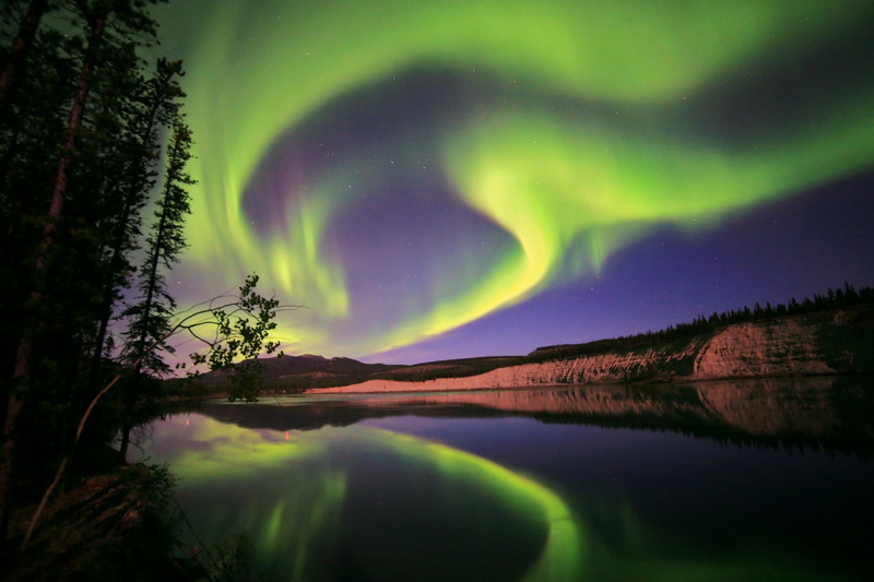 nature, Canada, astronomy, beauty in nature, Aurora Borealis, Northern lights, lake, tranquility, sky, mountain, star - space, dramatic sky, tree, aurora