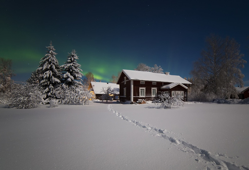landscape, house, snow, night, winter, lights, trees, 1080P, stars, nature, aurorae