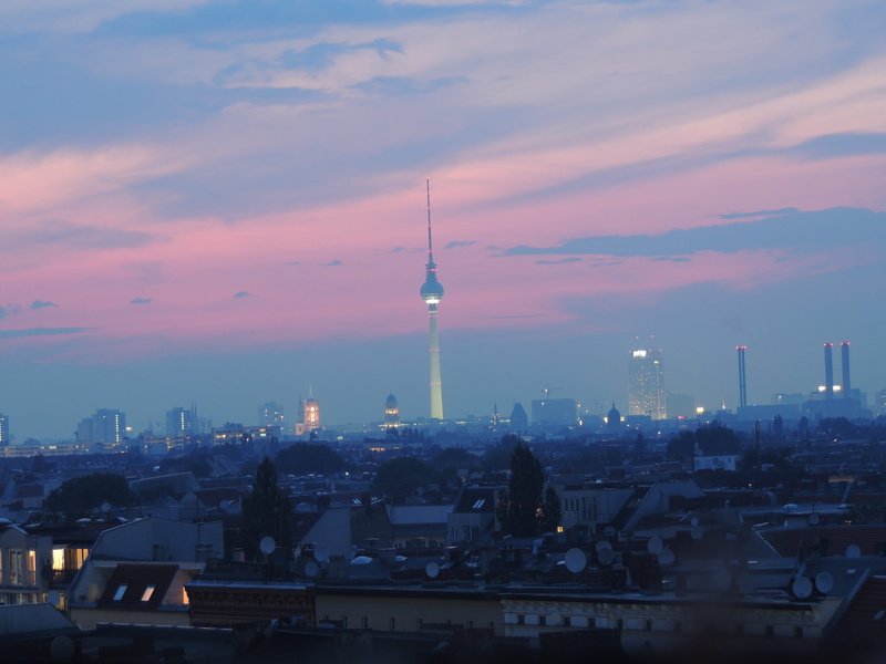 sky, walpaper, building exterior, spire, berlin, travel, building, office building exterior, built structure, travel destinations, germany, global communications
