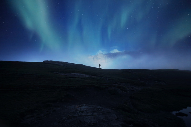 sky, environment, beauty in nature, low angle view, aurora, tranquility, astronomy, mountains, 1080P, mountain, green, nature, aurorae, photography, landscape
