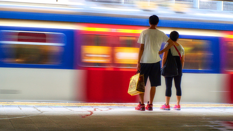 architecture, rear view, public transportation, shoe, whtie, front, shirt, city life, casual clothing, bag, couples, two people, speed, 5K, motion, handbag