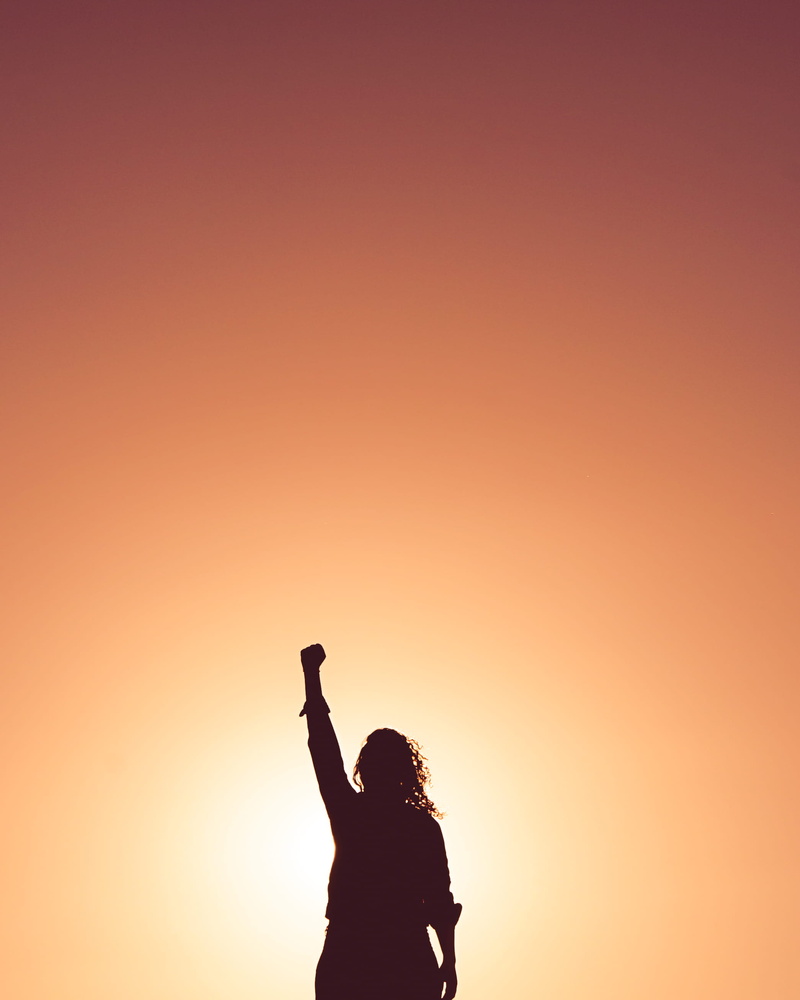 emotion, real people, lifestyles, silhouette, person, wireless technology, right, adult, standing, people, nature, positive emotion, outdoors, leisure activity