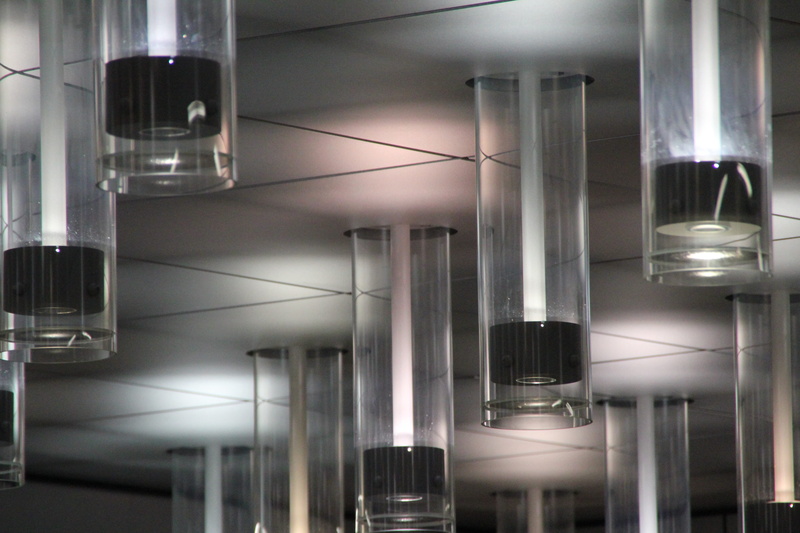 lamp, metal, household equipment, beleuchung, 5K, motion, modern, no people, drinking glass, ceiling lighting, glass - material, steel, ceiling, colorful