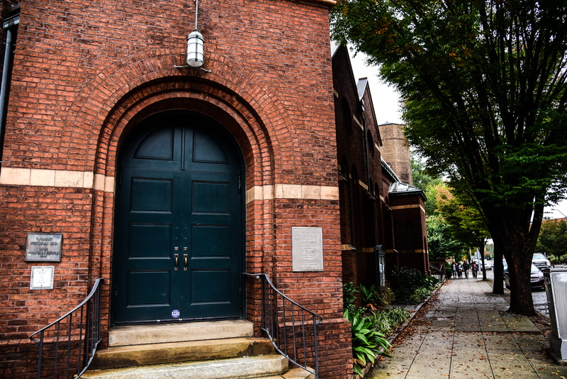 north carolina, outdoors, traditional, window, arch, plant, 112 s salisbury st, residential district, united states, house, no people, bricks, nature, door