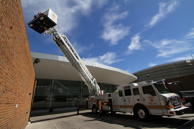 emergency, usa, airport, fire, truck, cars, suv, departments, colorado, pompier, 720P, medic, denver, camion, rescue