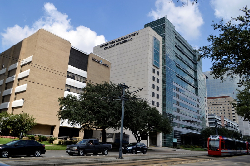 outdoors, reflective, exterior, district, clear sky, blue, texas, 4K, doctors, built structure, land vehicle, transportation, houston, city, obama care