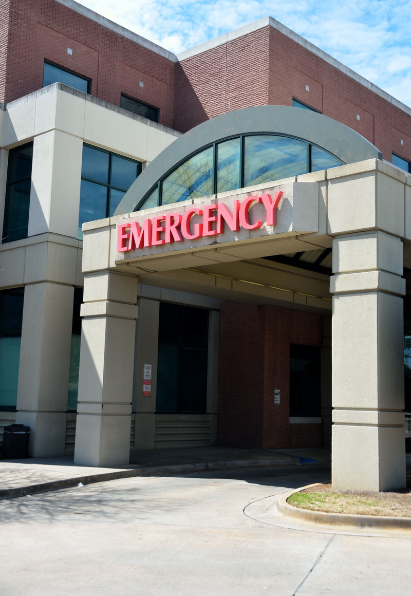 footpath, facade, western script, nature, architecture, healthcare, text, nurse, communication, emergency, doctor, health, patient, built structure, help