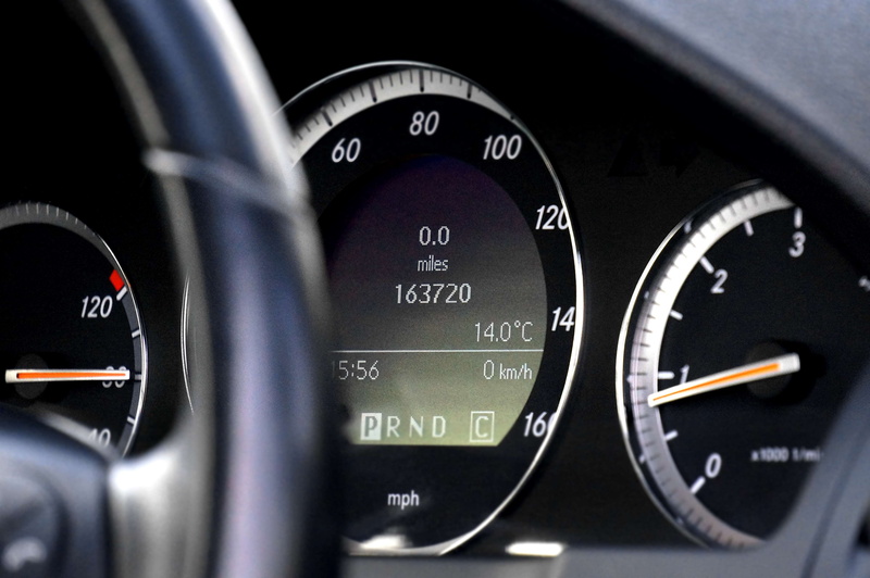 control, selective focus, mode of transportation, symbol, power, speedometer, 4K, automobile, car, design, land vehicle, meter, motor vehicle, measure