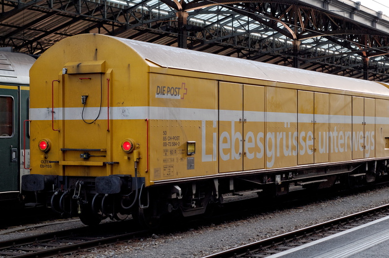 railway, railroad track, travel, train - vehicle, architecture, arrival, 2K, station, dare, outdoors, day, railroad car, railroad station platform, wagon