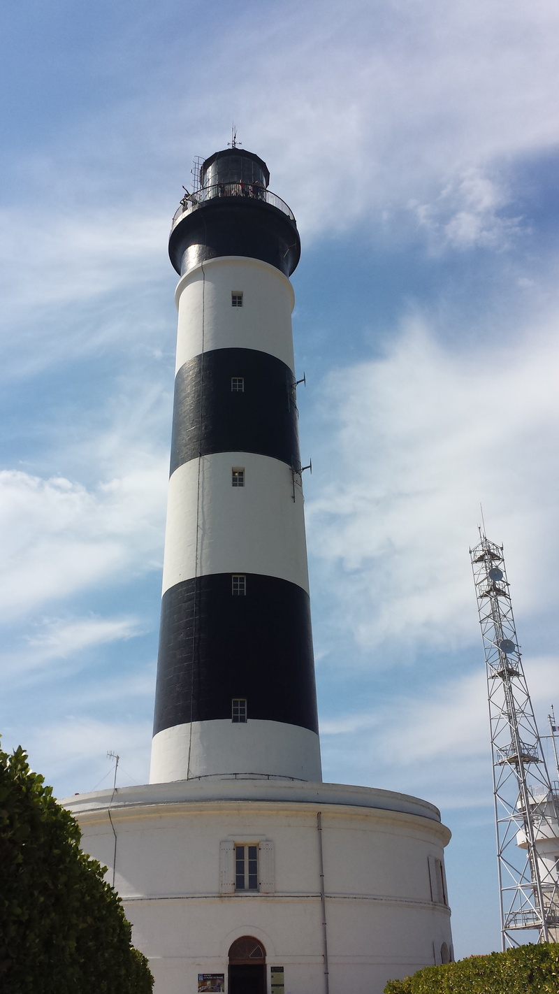 lighthouse, tall - high, location, built structure, nature, chassiron lighthouse, charente-maritime, security, no people, building, outdoors, chassiron
