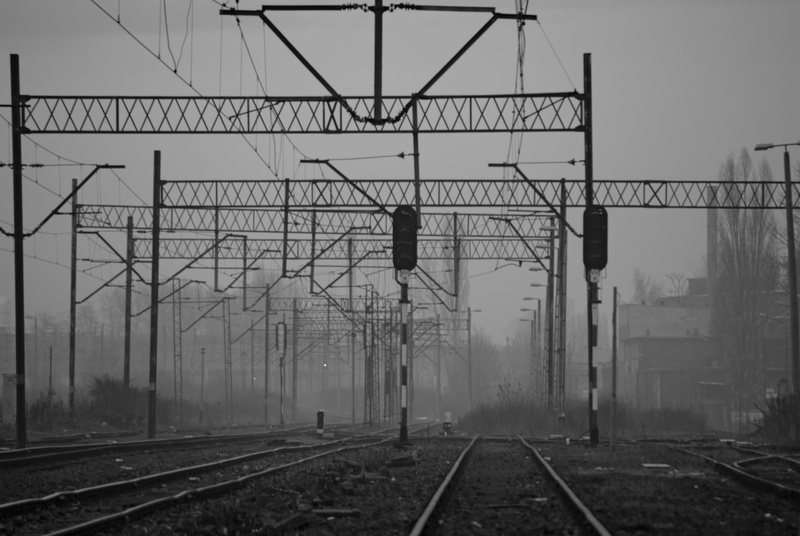 power line, trawmaj, power supply, railway signal, rail transportation, mode of transportation, transportation, no people, cable, electricity pylon, connection