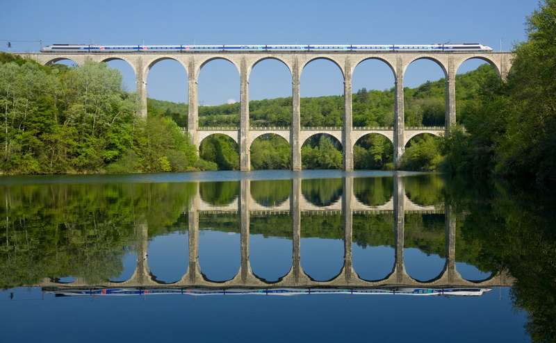bridge, TGV, built structure, France, nature, architecture, no people, arch bridge, river, connection, reflection, Railway, water, green color, Hill, transportation