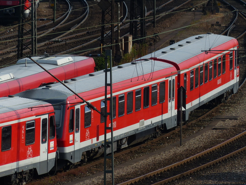 passengers, architecture, metal, transport, movement, mode of transportation, wagons, train, track, train - vehicle, train car, 4K, motion, station, outdoors