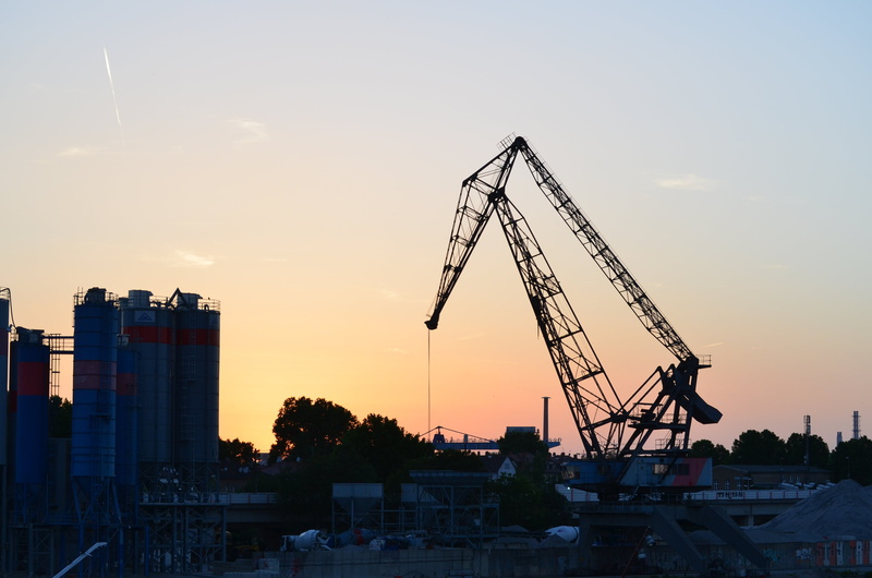 crane - construction machinery, building exterior, industrial plants, city, outlook, architecture, crane, built structure, industry, no people, machinery