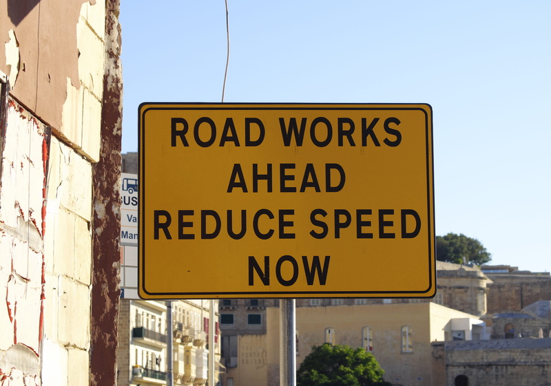 guidance, text, works, 4K, western script, communication, no people, speed, yellow, architecture, sign, built structure, sign post, road, sky, city, building exterior
