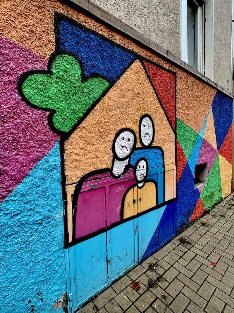 Urban, architecture, close-up, art and craft, City, human representation, day, street art, no people, creativity, wall, mural, outdoors, Sandmarc, building exterior