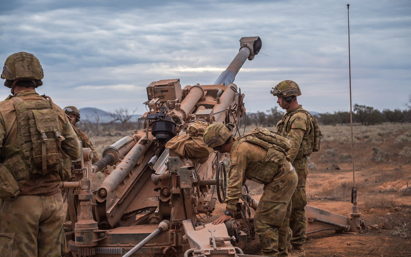 Australian Army, howitzer, M777, soldiers, 1080P, weapons