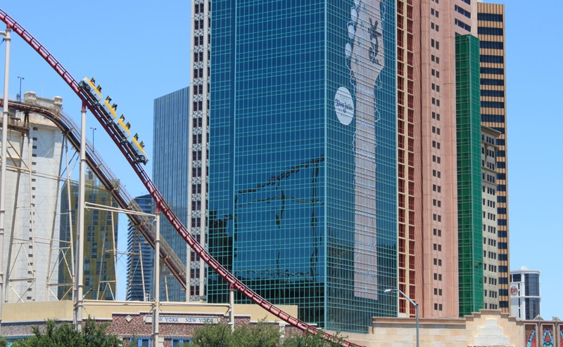 las vegas, blue sky, york, new, hotel, vegas, animals, las, 1080P, roller coaster, buildings