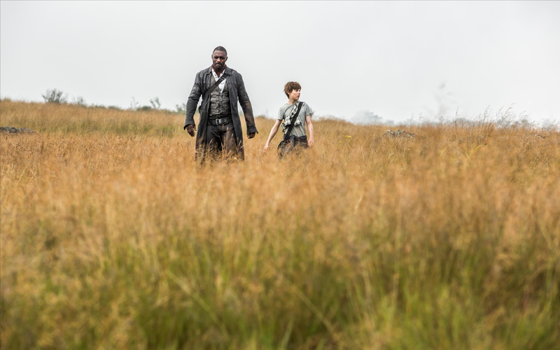 male, tom, Movies, men, day, plant, males, land, dar, 2017, people, two people, hollywood, elba, field, togetherness, Hollywood Movies, outdoors, copy space