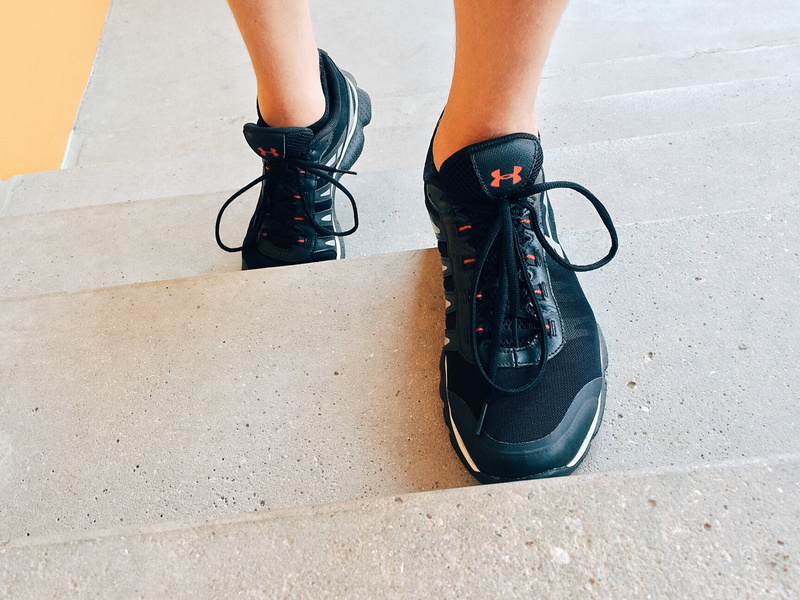 step, human Foot, bicycle, stairs, climb, outdoors, human body part, armour, shoe, one person, day, women, person, people, human Leg, lifestyles, sports Shoe