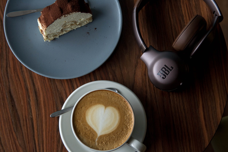 drink, hot drink, saucer, plate, gray, porcelain, art, electronics, wellbeing, chocolate, mug, wood - material, kitchen utensil, espresso, indoors, food and drink