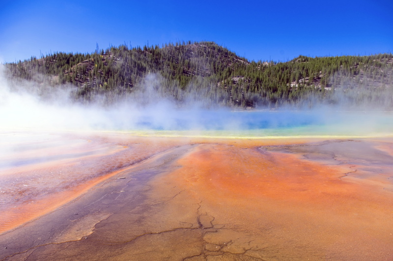 pool, sky, water, land, hot spring, volcanic, heat - temperature, park, outdoors, yellowstone, steam, 2K, geothermal, spring, spectrum, wyoming, travel