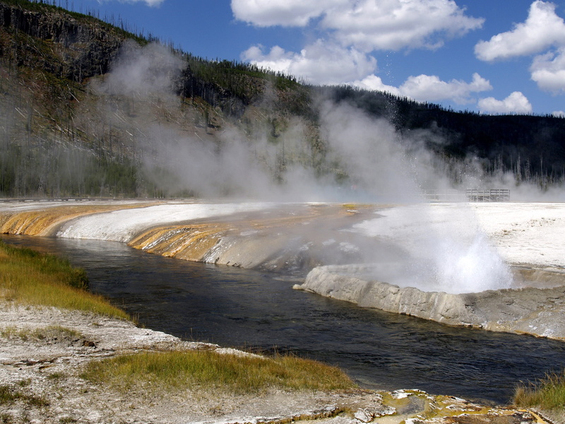 beauty in nature, volcanism, no people, geyser, Yellowstone National Park, Wyoming, water, erosion, steam, geothermal, 2K, environment, hot spring, volcanic crater