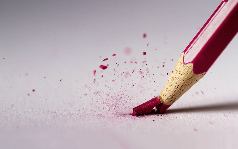 1080P, studio shot, water, writing instrument, indoors, wood - material, pink color, splattered, red, crayons, pencil, selective focus, copy space, still life