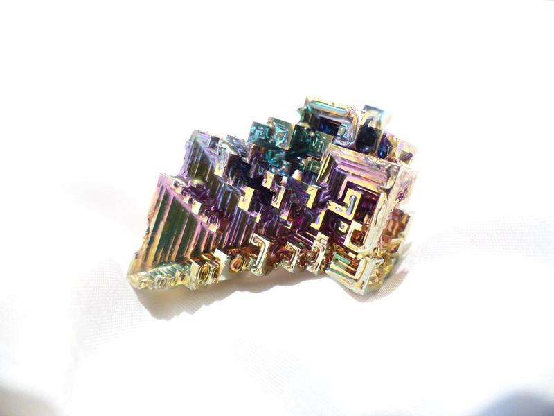 bismuth crystal level, bismuth crystal, tint, brittle, copy space, spectrum, high angle view, color, glazed includes, mineral, multi colored, jewelry, staircase shaped