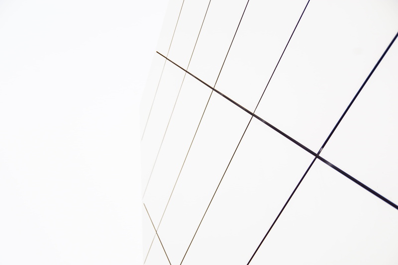 single object, lyon, line, close-up, no people, built structure, indoors, minimalist, confluence, abstract, minimalism, white background, home addition