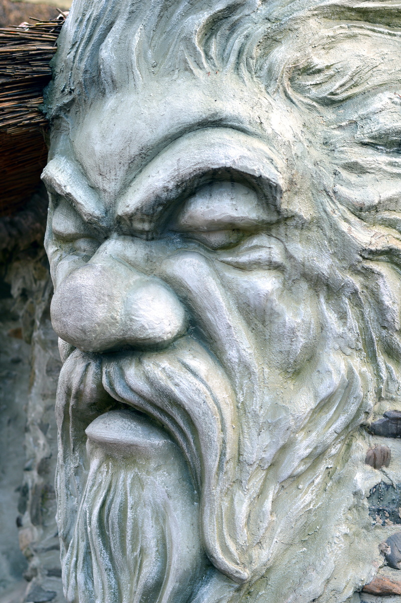 the past, efteling, fantasy, male likeness, weathered, no people, female likeness, large, statue, craft, image, history, angel, day, carving - craft product
