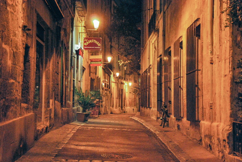 long, architecture, direction, footpath, alleys, road, 4K, town, leaning, light, residential district, lights, bohemian, street light, montpellier, building exterior